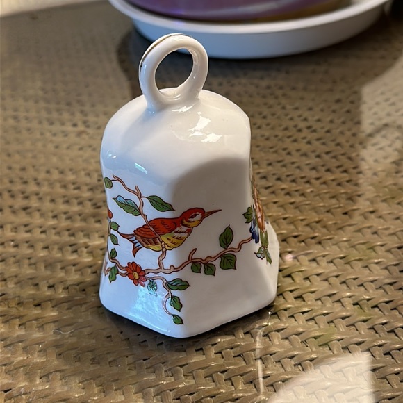 John Aynsley Pembroke Bone China Blue Bird & Floral Bell - Picture 3 of 7